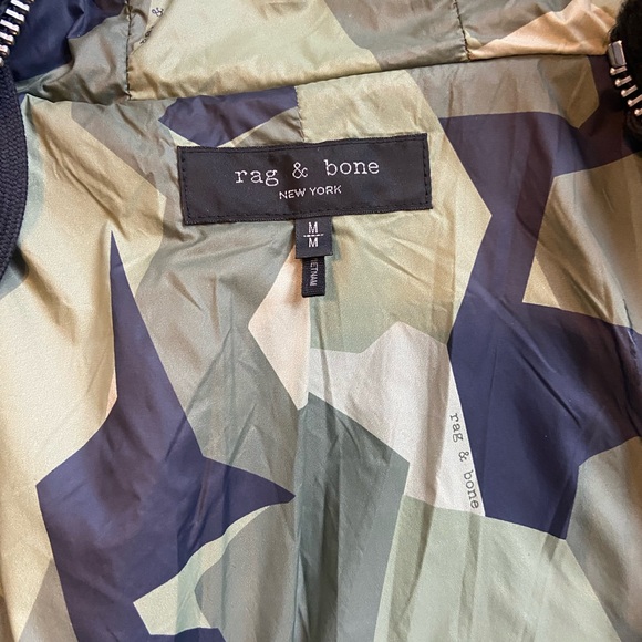 Rag & Bone Men’s Hooded Sherpa Puffer Jacket - Picture 10 of 10